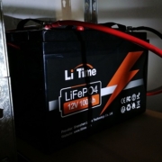 Unser LiFePo4-Akku von LiTime ist wieder angeschlossen